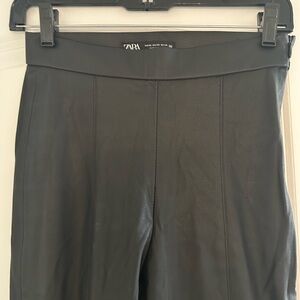 Faux Leather Pants with zip